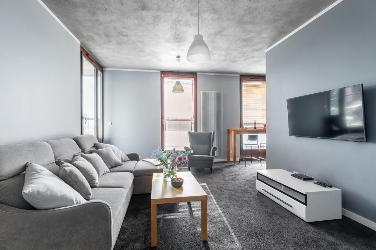 Kolejowa 45A P&O Corporate Accommodation وارسو المظهر الخارجي الصورة